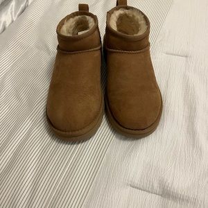 Uggs Ultra Minis Chestnut